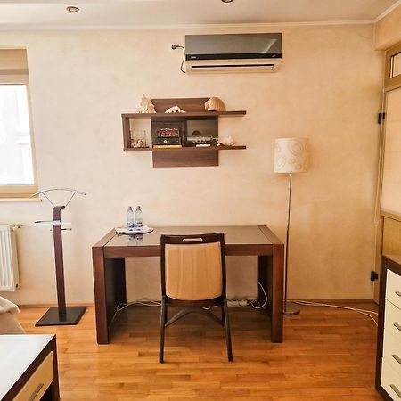 Casa Edwin Bed & Breakfast คอนสตันซา ภายนอก รูปภาพ