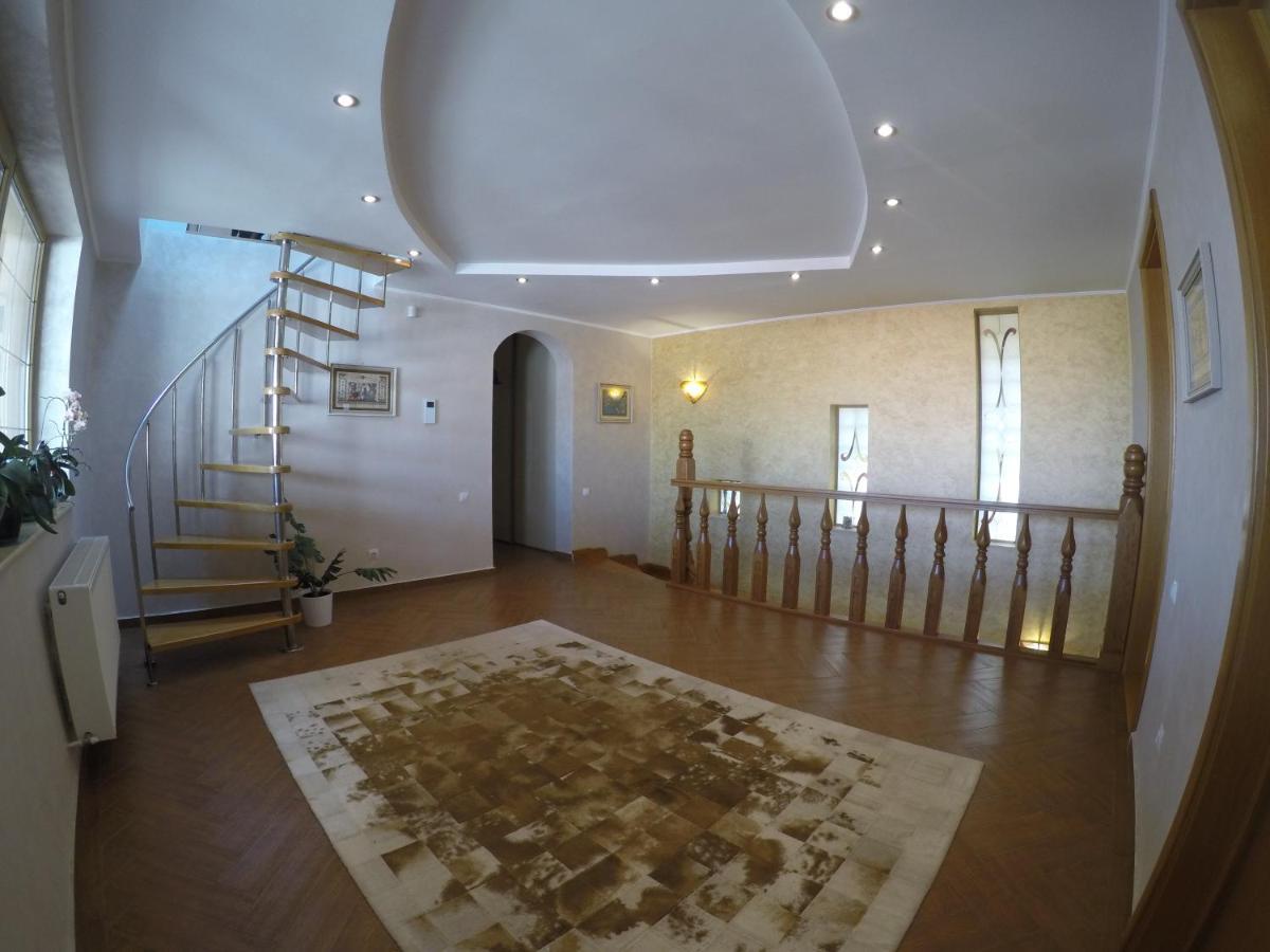 Casa Edwin Bed & Breakfast คอนสตันซา ภายนอก รูปภาพ