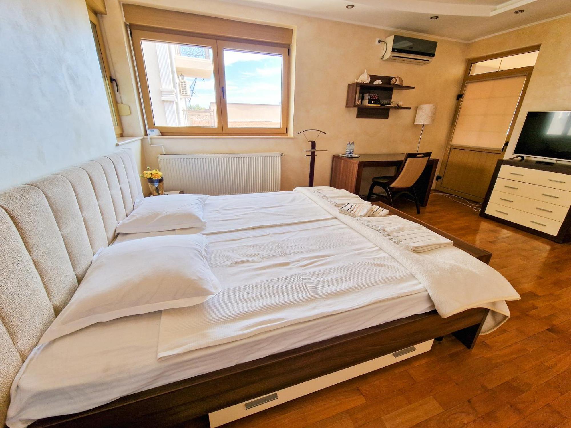 Casa Edwin Bed & Breakfast คอนสตันซา ภายนอก รูปภาพ